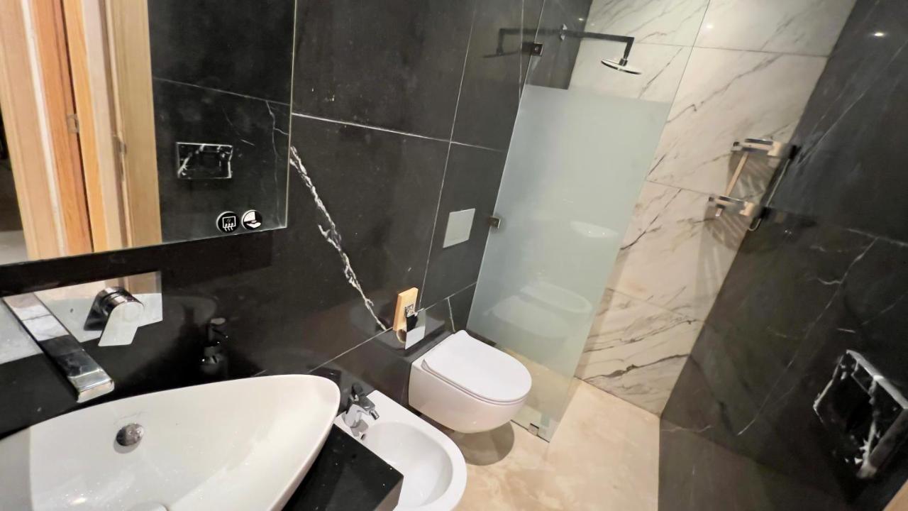 Cozy Appartement In A Villa Close To Mahaj Riad Rabat Bagian luar foto