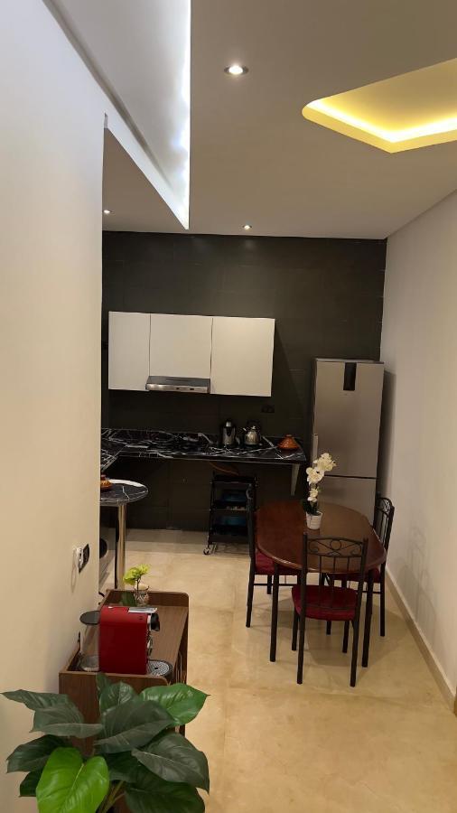 Cozy Appartement In A Villa Close To Mahaj Riad Rabat Bagian luar foto