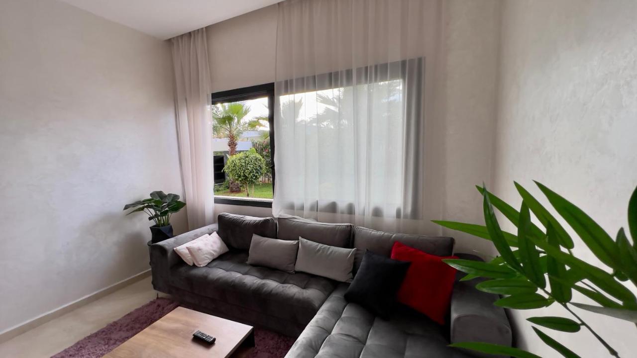 Cozy Appartement In A Villa Close To Mahaj Riad Rabat Bagian luar foto